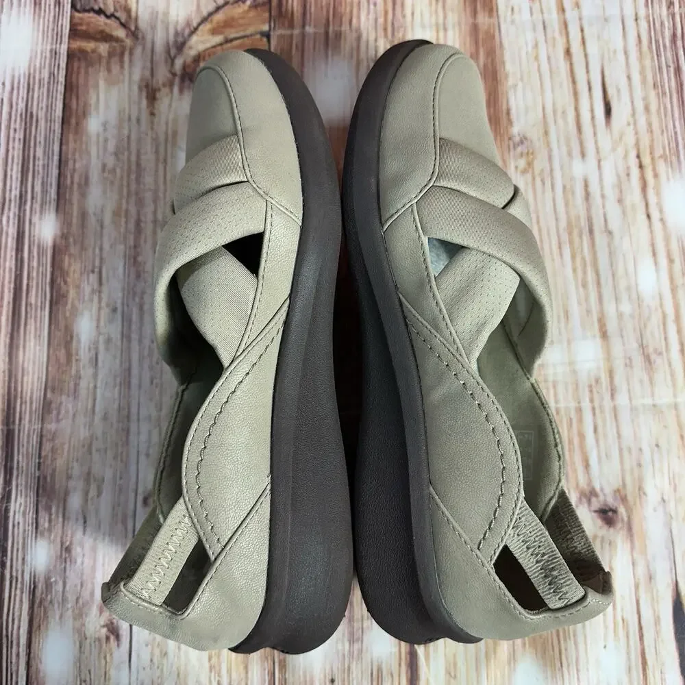 Clarks Cloudsteppers SILLIAN STAR Size 7 Tan Criss Cross Loafers Shoes Flats - Picture 6 of 10